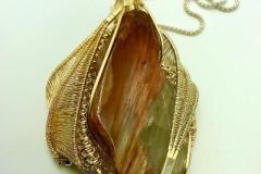 ambophole-quartz-Amulet