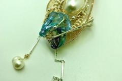 pearl-and-galls-amuletl